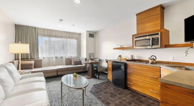 Двухместный полулюкс Oxford Hotel Bend