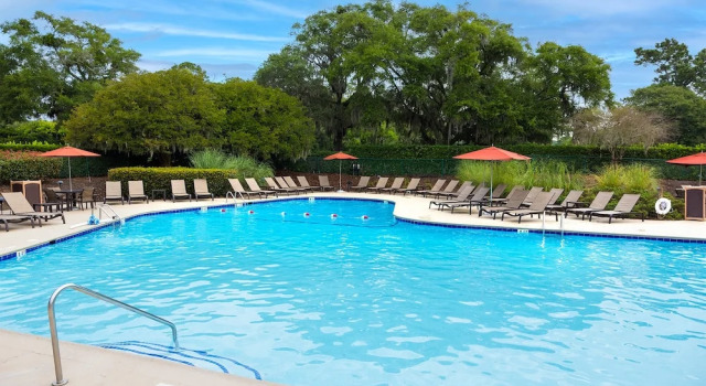 57 Woodbine Villas at The Sea Pines Resort, Забронировать Курортный отель Хилтон-Хед-Айленд Lowcountry, рядом с Поля для гольфа Heron Point and Ocean Course