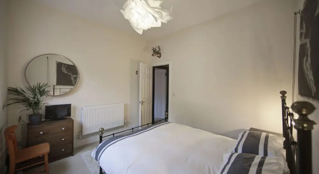 Old Town Grade II Listed 2 Bed