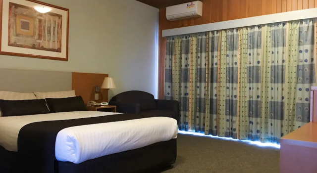 Номер Standard с балконом Desert Cave Hotel
