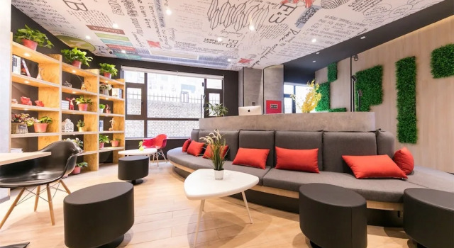 Ibis Xi'an Jianzhang Road Fengdong New Area Hotel, Prenota Hotel Weiyang 