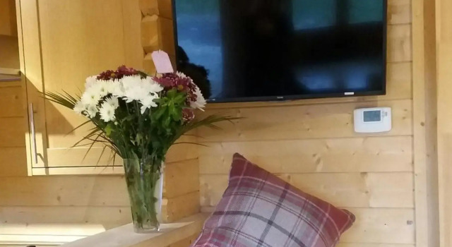 Lochinvar Log Cabin