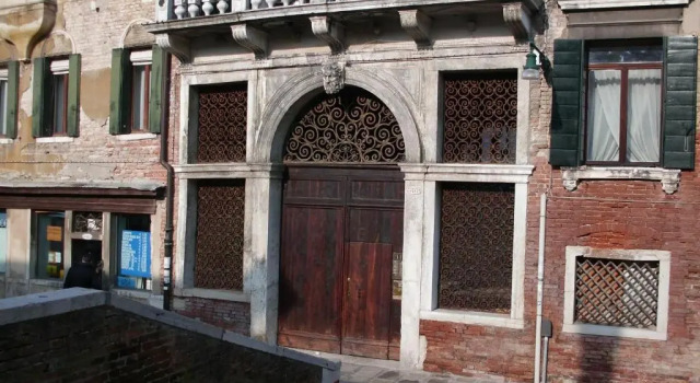 Appartamenti Palazzo Foscarini ., Забронировать Отель Дорсодуро Венеция, рядом с Palazzo Franchetti