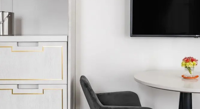 Студия Grand Scarborough Inn