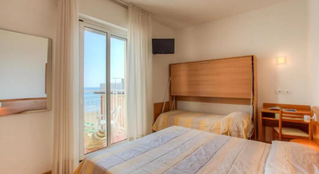 Трёхместный номер Standard Hotel Ancora