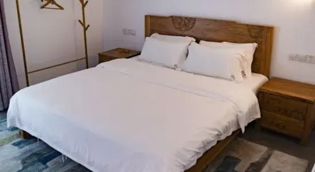 Люкс Emei Bamboo Hills Private Hot Spring Hostel