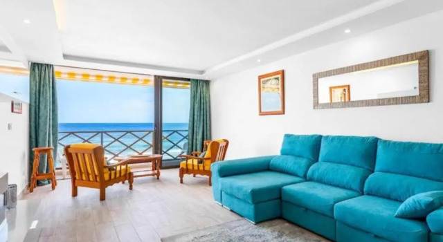 Апартаменты Neptuno ocean front suite