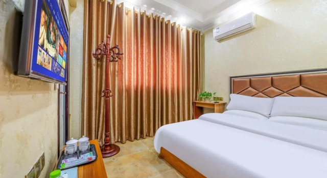 Yayuan Hotel, Book Hotel Hoteller i Chongqing med parkering, Parkering