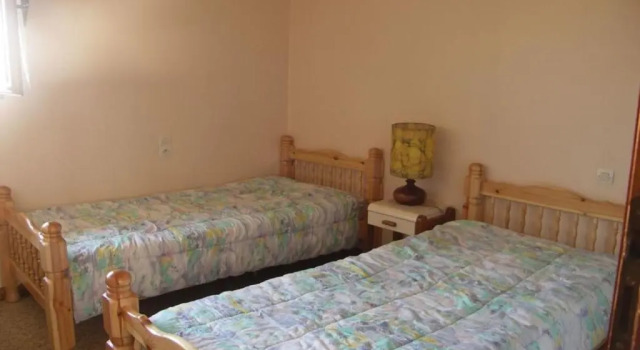 Gîte Azur, 3 pièces, 4 personnes - FR-1-360-280, Rezerwuj Hotel Hotele i noclegi w Azur, Hotel