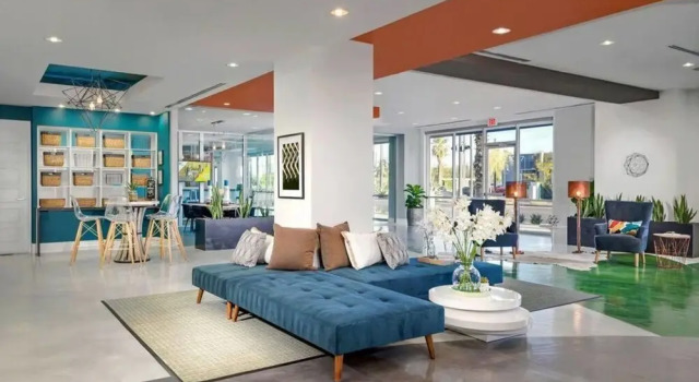 Hip 1BR Apt in the Heart of Downtown Phoenix, Забронировать Отель Отели Феникса - центра городов - Финикс 3 звезды, 3*