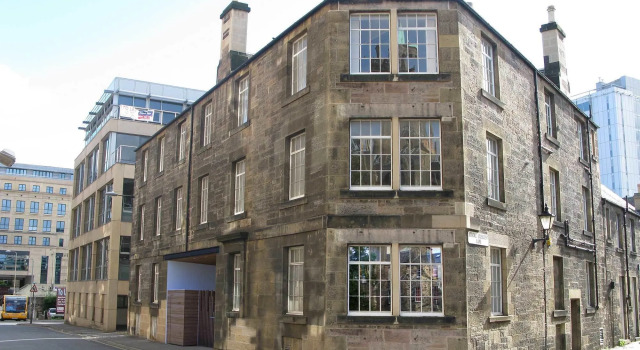 Destiny Scotland -The Malt House Apartments, Забронировать Апартаменты/квартира Апартаменты Эдинбурга, рядом с Vietnam House Art Gallery, Апартаменты/квартира