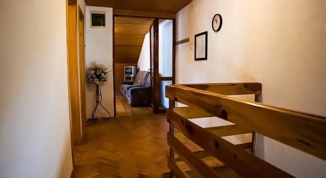 Apartments Mijatovic, Book Apartment Hotels in Kolasin County with Parking, Parking
