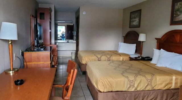 Четырёхместный номер Standard Highland Inn Denham Springs Baton Rouge East