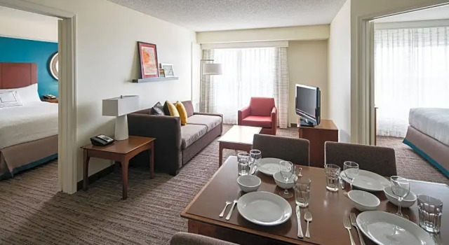 Четырёхместный люкс с 2 комнатами Residence Inn by Marriott Cypress Los Alamitos