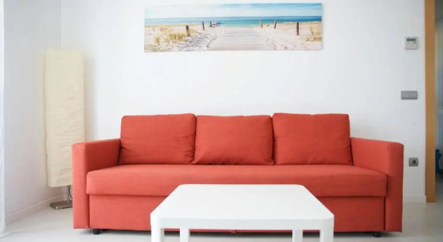 Apartamento diseño a cien metros del mar., Varaa Huoneisto Hotellit Tarragonès uima-altaalla, Uima-allas