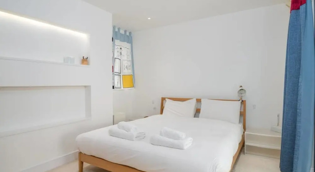 Luxurious 2 Bed With Amazing City Views Wapping, Забронировать Отель Отели Англии 3 звезды, 3*