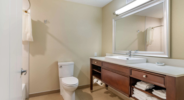Четырёхместный номер Standard Best Western On the River