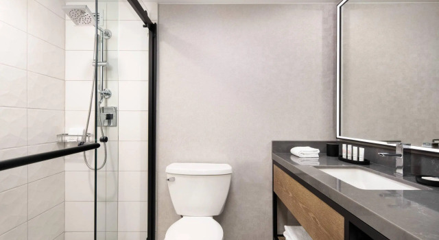 Четырёхместный клубный номер Standard Santa Clara Marriott