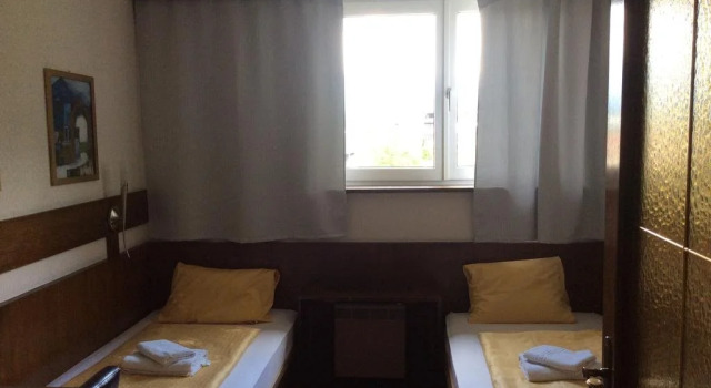 Villa Desiree, Rezerwuj Hotel Egg am Faaker See Lake Faak