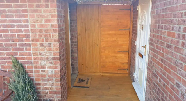 Sherwood Studio Annexe 1 Bedroom Entire Property