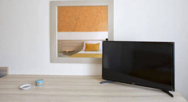 Апартаменты Modern Apartment with Terrace, Swimming Pool&Tennis