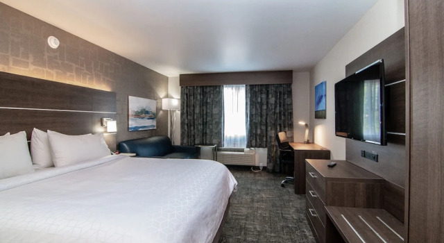 Двухместный номер Standard с балконом и с видом на город Holiday Inn Express Spokane-Downtown by IHG