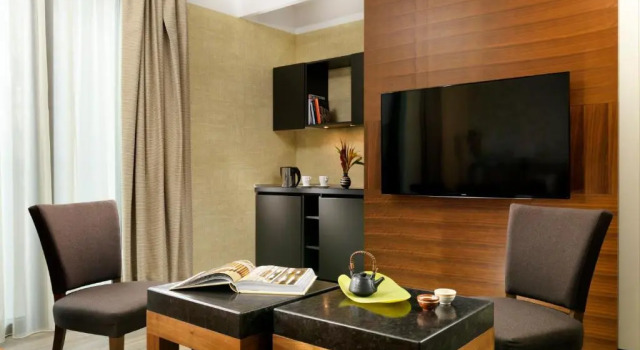 Семейный полулюкс Milan Suite Hotel