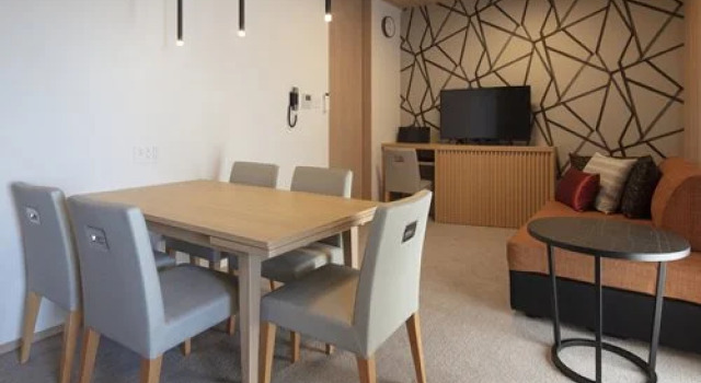 Tokyu Vacations Osaka Mido-Suji - 4 Nights, Osaka, Japan, Забронировать Отель Сакаи Осака, рядом с Хигобаси