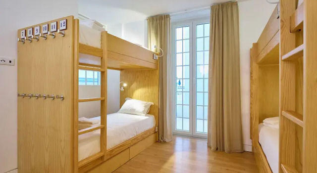 Postel ve společném pokoji Hostel Matriz 55