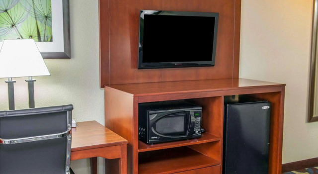 Двухместный номер Standard Quality Inn & Suites South Bend Airport