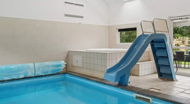 Коттедж 5 star holiday home in Idestrup
