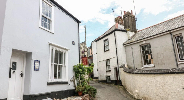 Sunny Cottage, Book Vacation Home Torpoint Cornwall