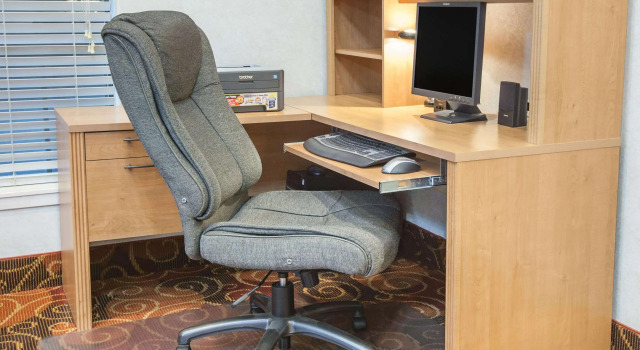 Super 8 by Wyndham White Hall, Boek Mini-hotel Hotels in Missouri met zwembad, Zwembad