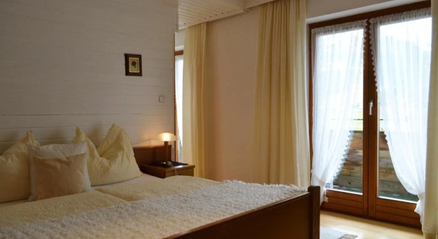 Appartementhaus Astl, Забронировать Отель Отели Тироля 3 звезды, 3*
