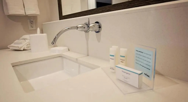 Четырёхместный люкс Hampton Inn & Suites Asheville Biltmore Area