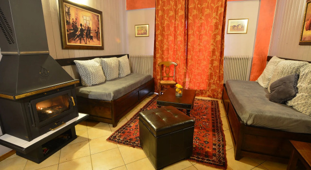 Aphrodites Inn Kalavrita, Reserva ahora Hotel Kalavrita Helmos