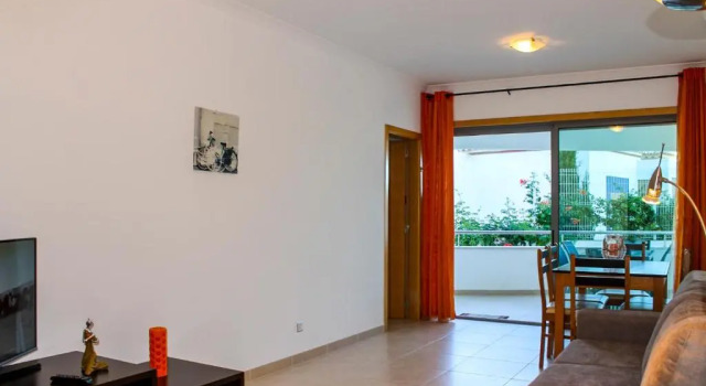 Varandas do Mar Apartamento T2R frente mar Olhos de gua Albufeira, Забронировать Апартаменты/квартира Апартаменты Ольюш-ди-Агуа, рядом с Пляж Ольюш-ди-Агуа, Апартаменты/квартира