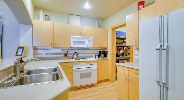 Апартаменты Ski-InandOut Solitude Ski Village Condo with Hot Tubs