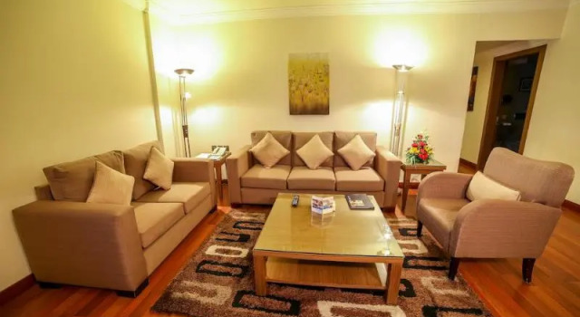 Номер Standard Отель Golden Tulip Buraidah