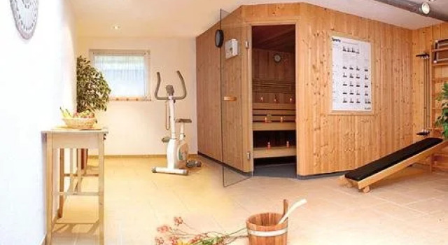 Hotel Garni Madrisa, Забронировать Отель Бранд Brandnertal, рядом с Гондольный подъемник Палюдбан