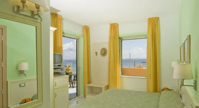 Hotel Rivamare