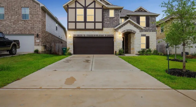 Gorgeous Lake Conroe Home, Affordable Nightly Rent by RedAwning