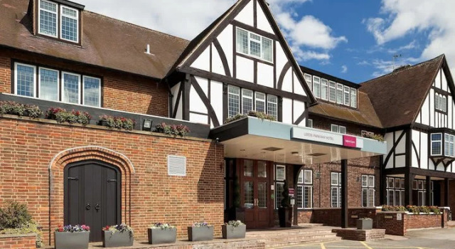 Номер Classic Mercure Leeds Parkway Hotel
