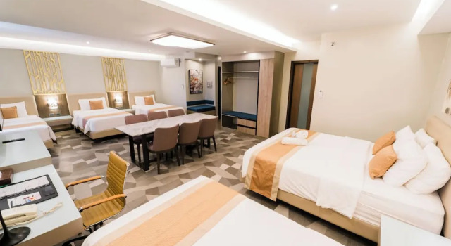 Семейный номер Standard Zuri Hotel