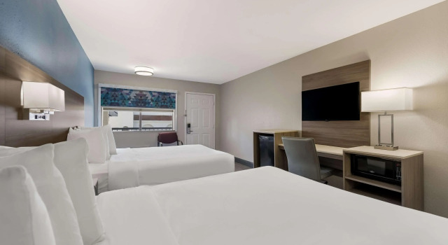 SureStay Hotel by Best Western Spring North Houston