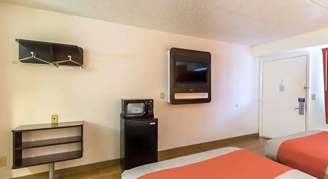 Номер Deluxe Motel 6-Crawfordsville, IN
