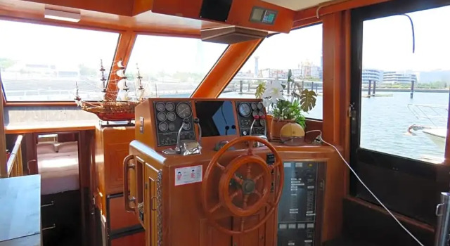 Номер Standard Osaka Hokko Marina HULL