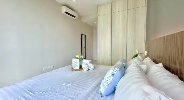 Люкс с 2 комнатами с балконом Elysia Park Residence Medini by Stayrene