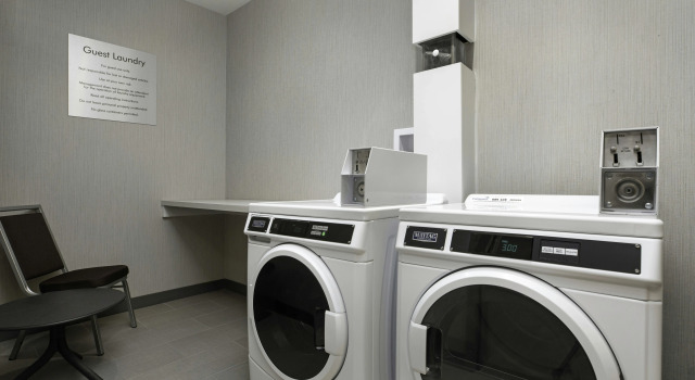 Hampton Inn by Hilton Port Hope Cobourg, Varaa Hotelli  