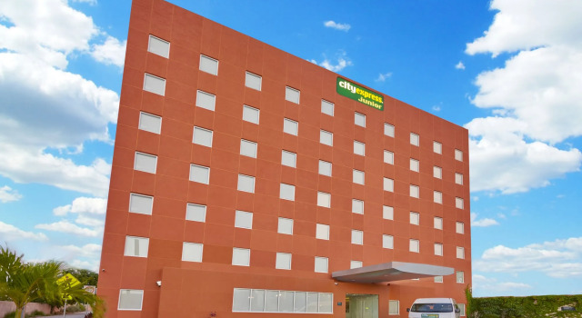 City Express Junior by Marriott Merida Altabrisa, Buchen Sie Hotel Mérida 